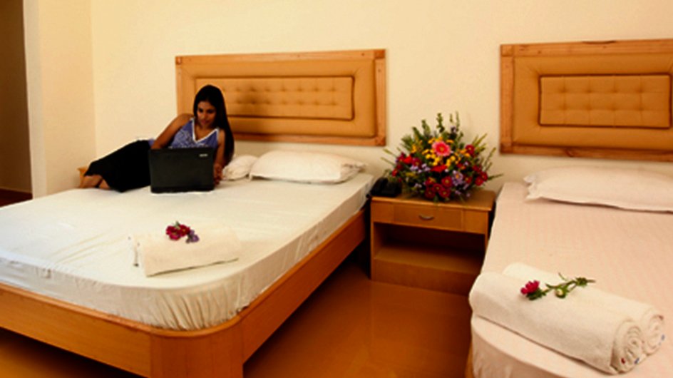 Best honeymoon Hotels in Alleppey
